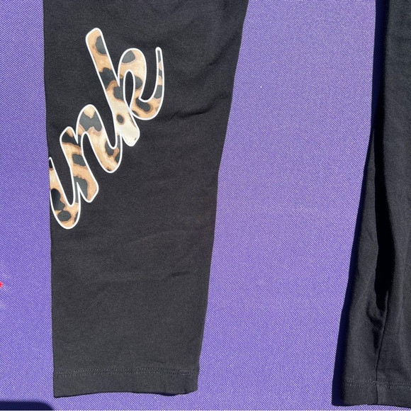 VS PINK Yoga Leggings - Picture 5 of 11